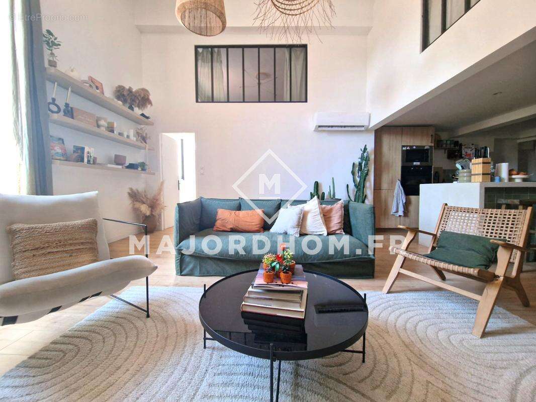 Appartement à MARSEILLE-8E