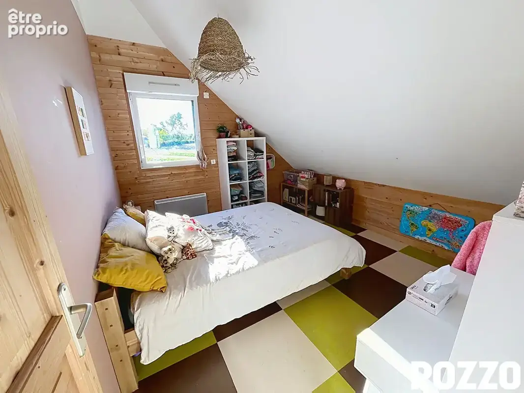 A VENDRE - Isigny le Buat - Maison en ossature bois de 135 m² avec terrain de 3 000 m² - photo 11