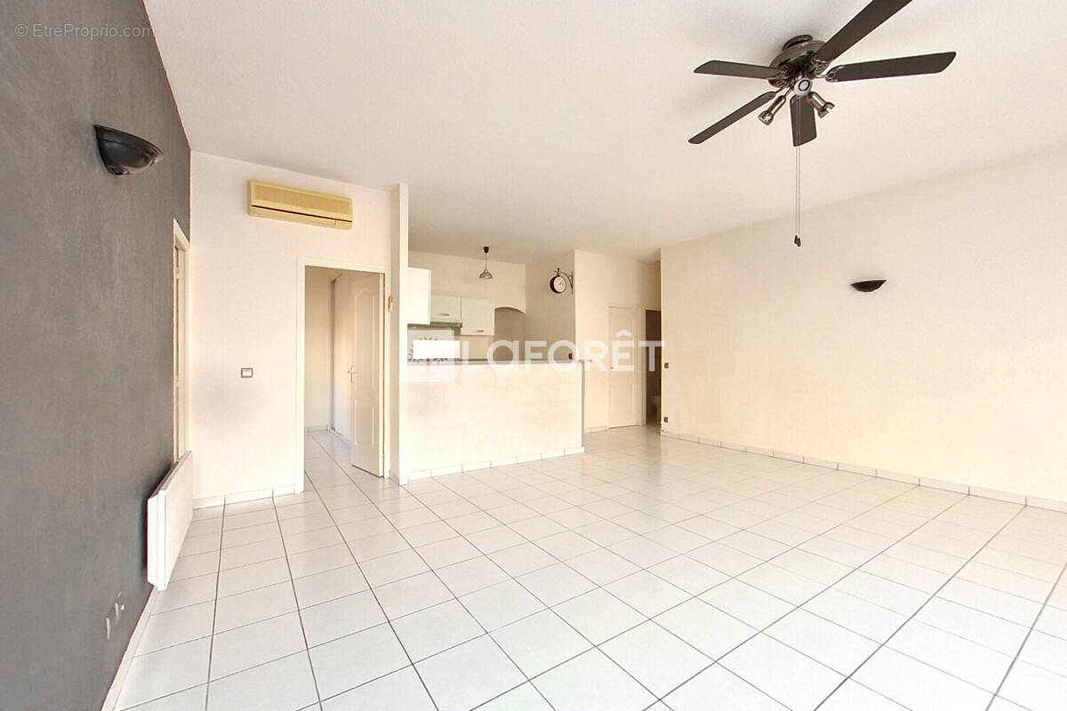 Appartement à ESPIRA-DE-L'AGLY