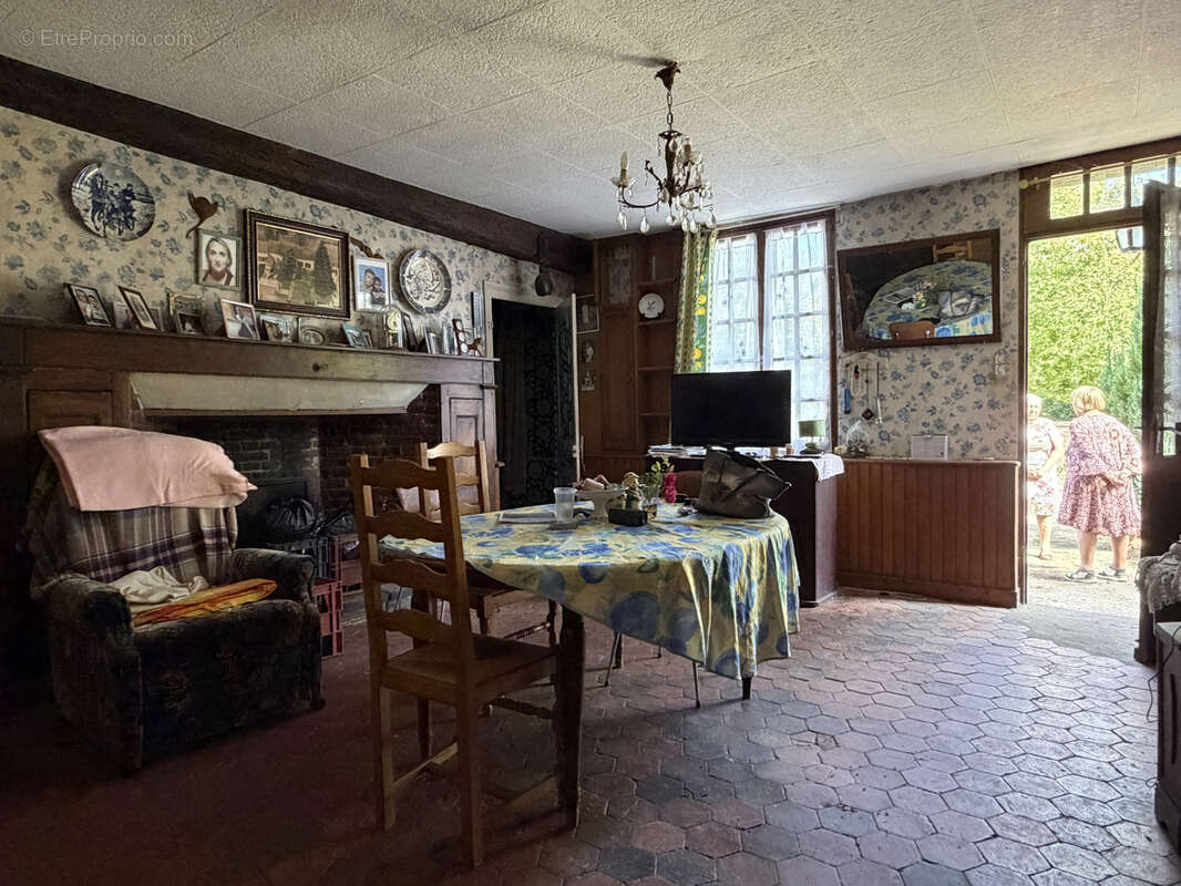 Maison situee a guignecourt a renovee sur un terrain de 1357m2 - photo 13