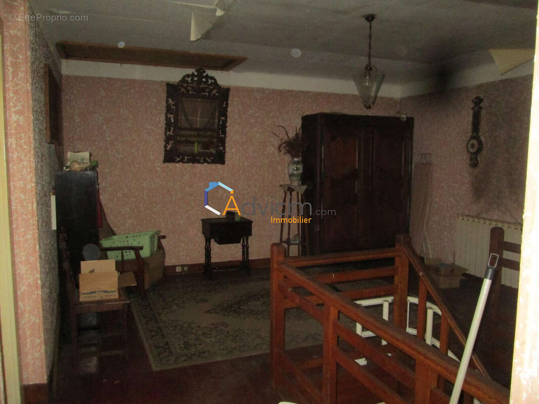 Maison à AILLEVILLERS-ET-LYAUMONT