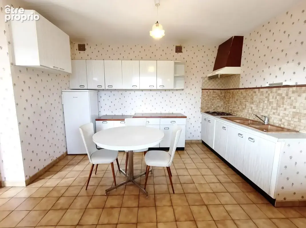 Pavillon de plain pied 2 chambres avec jardin - availles thouarsais - photo 10
