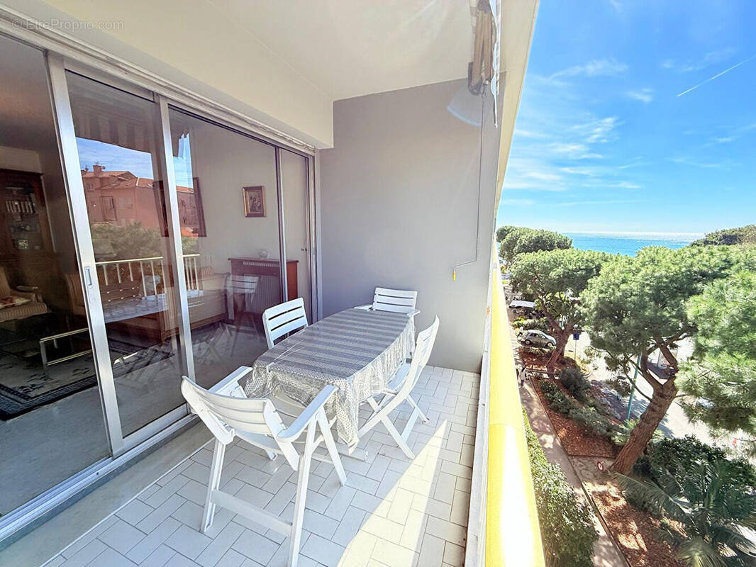 Appartement à MENTON