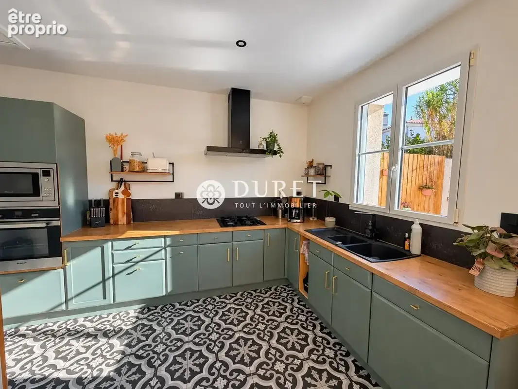 Maison 6 pièces 176 m² à vendre à Montaigu (85600) - photo 4