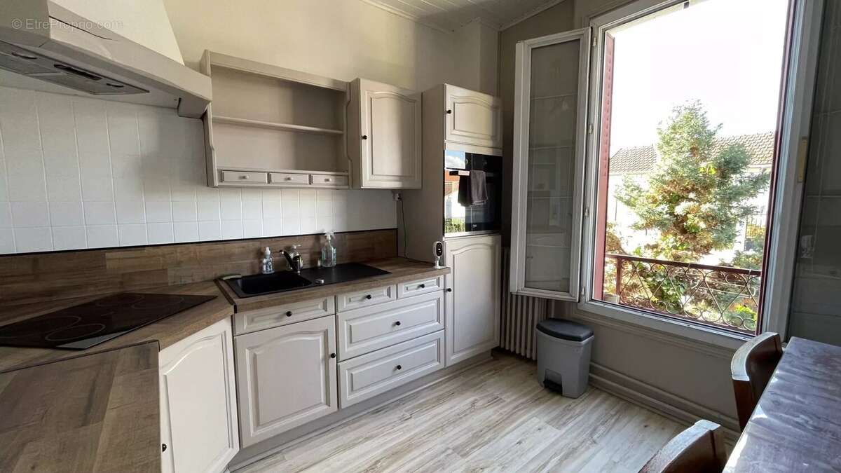 Maison à VILLEMOMBLE