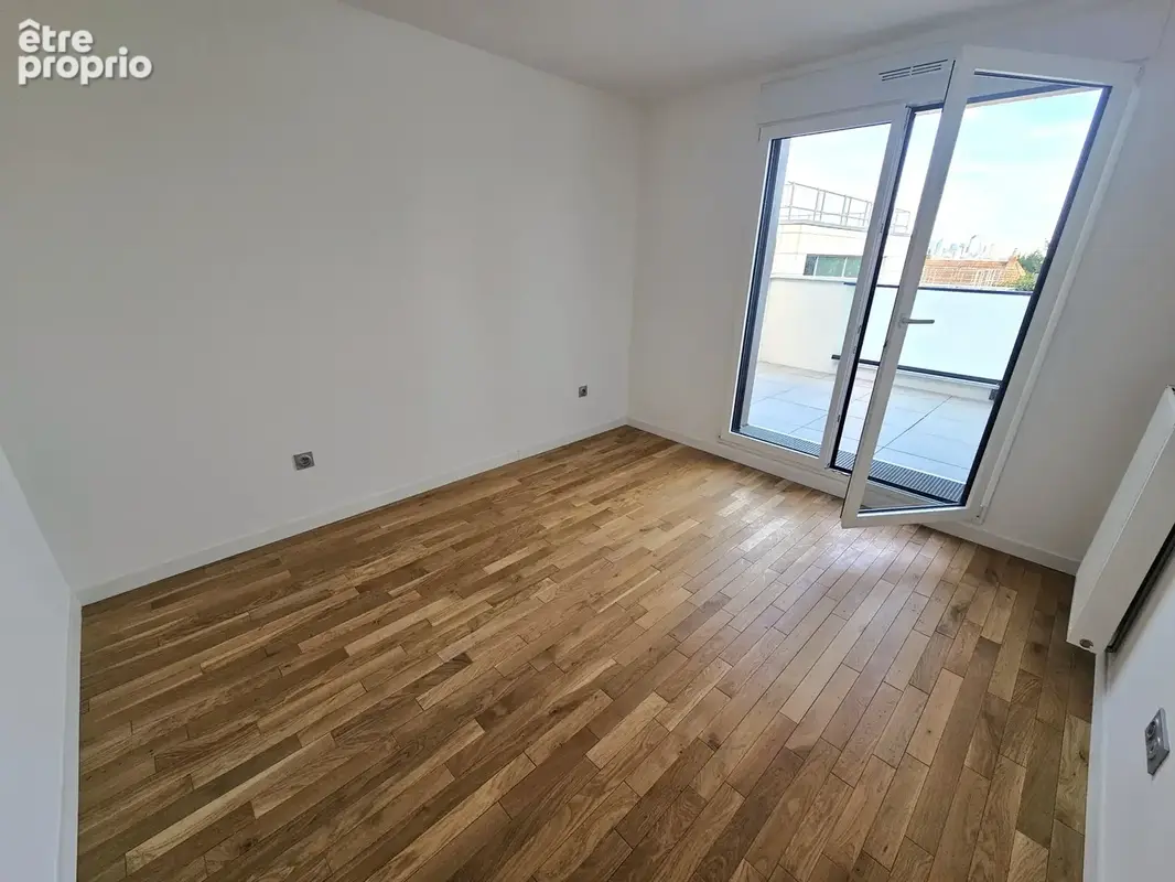 4p de 102 m2 avec balcon et jardin d'hiver   Expo Sud-Ouest - photo 7