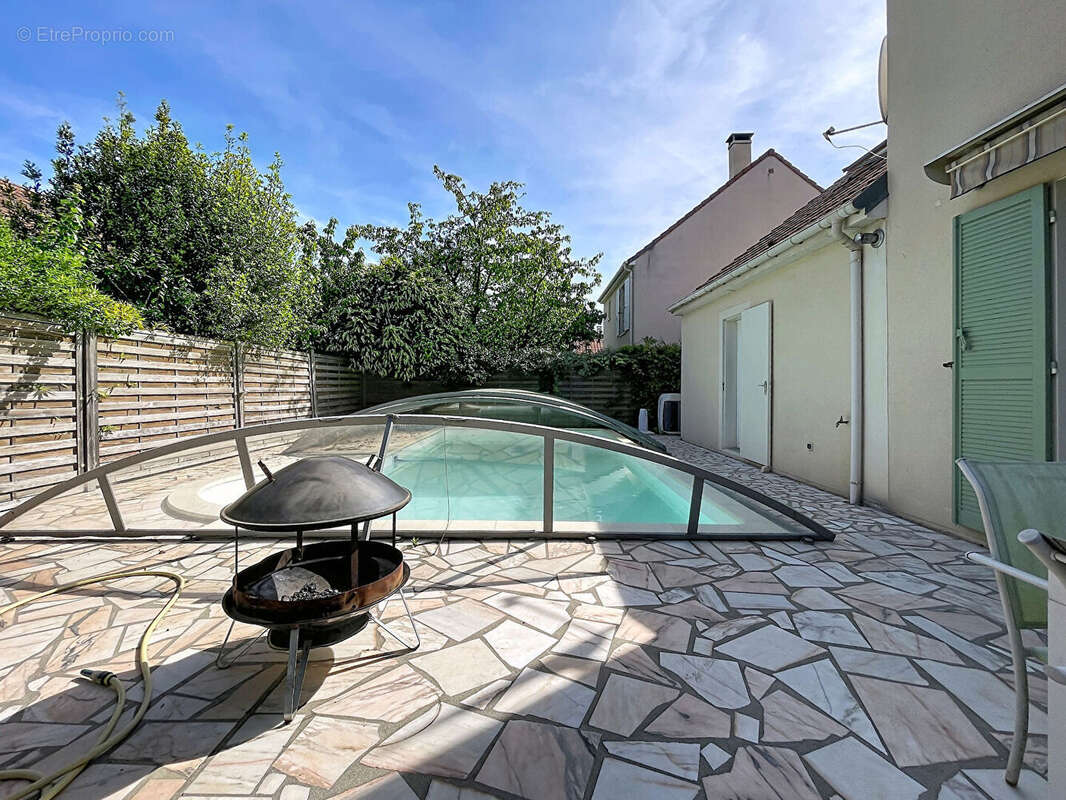 Maison à LONGPONT-SUR-ORGE