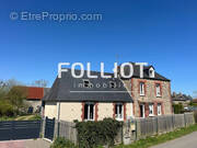 Maison à SAINT-SEVER-CALVADOS