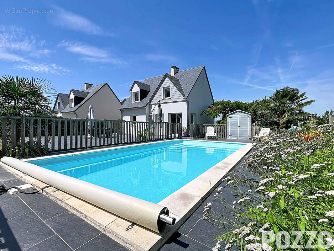 Maison à JULLOUVILLE