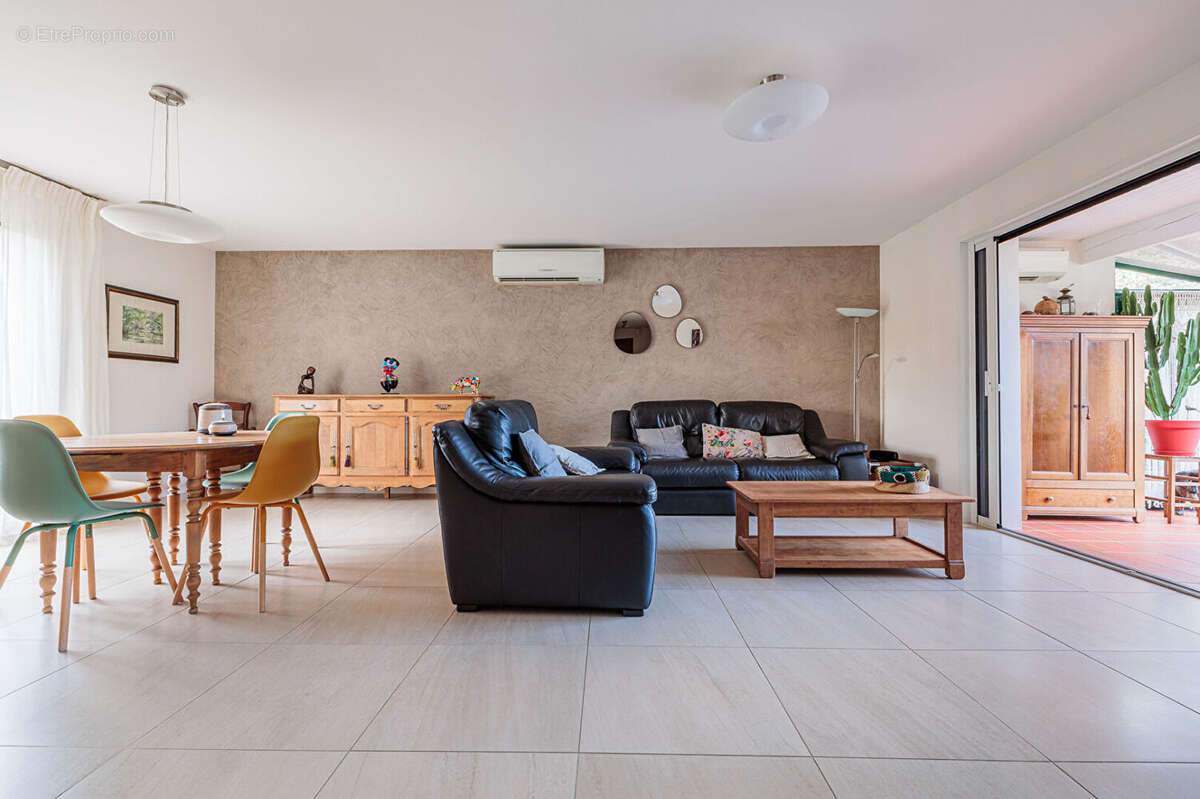 Maison à SAINT-ORENS-DE-GAMEVILLE