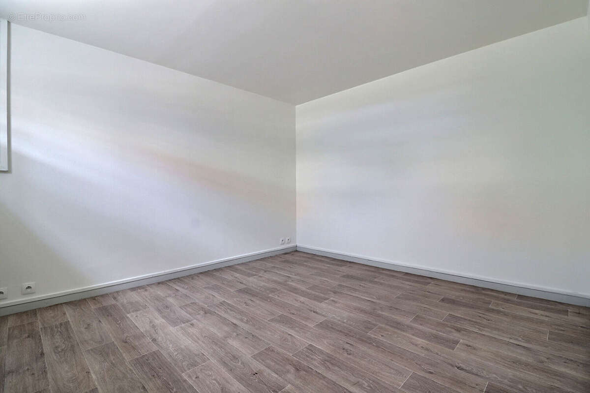 Maison à SAINT-GRATIEN