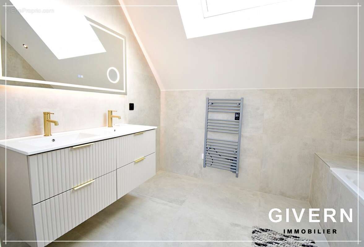 Maison 150 m² à Plouay  - photo 6