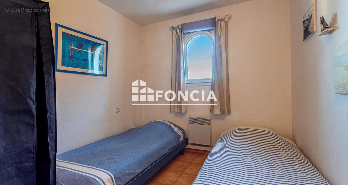 Appartement à LA CROIX-VALMER