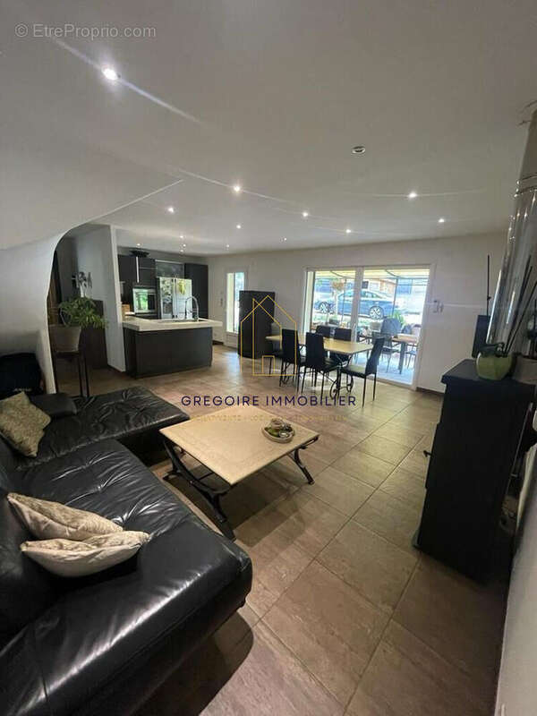 Maison à LA BASTIDONNE