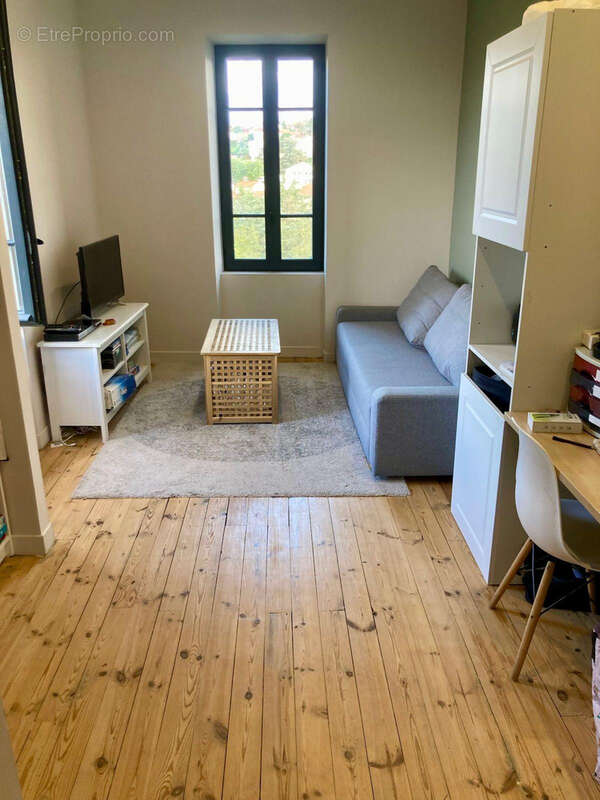 Maison à SAINT-SYMPHORIEN-SUR-COISE