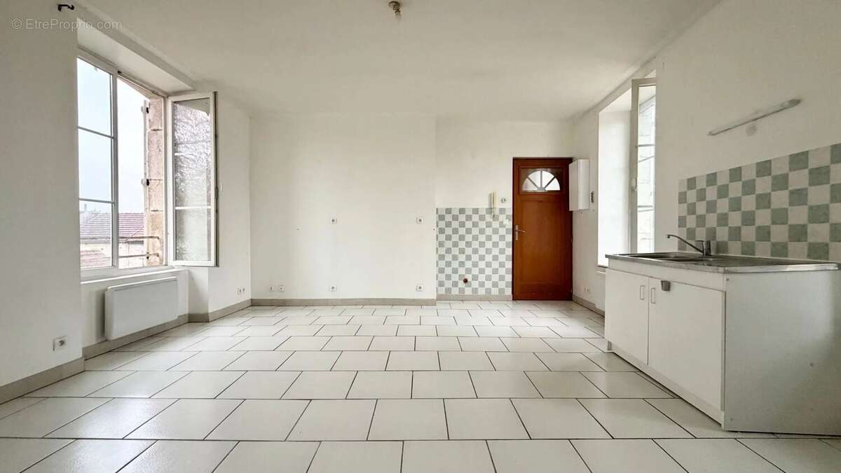 Appartement à MUSSY-SUR-SEINE