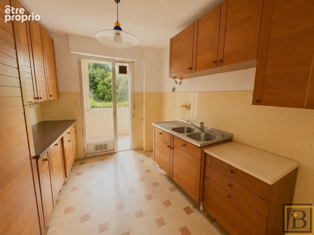 Résidence sécurisée - vaste 5 pièces de 140 m2 avec terrasse 40 m2 - photo 15