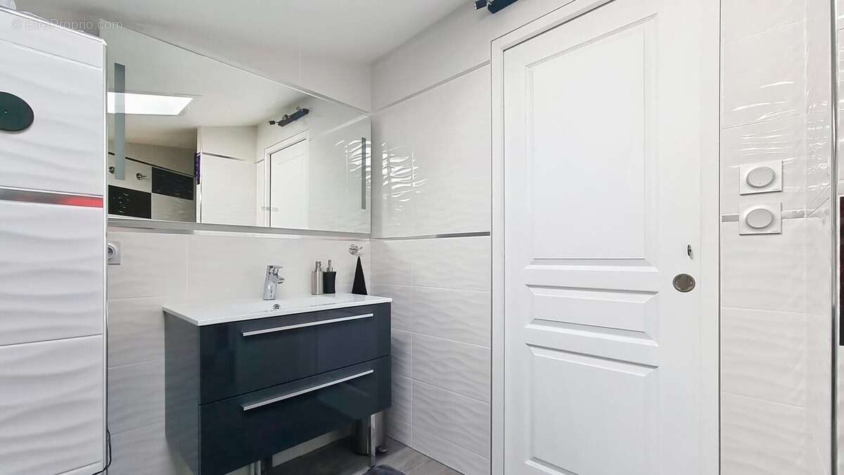 Photo 7 - Maison à MARTINET