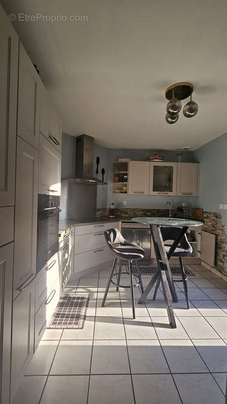 Maison à ARPAJON-SUR-CERE