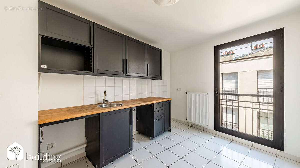 A vendre - Levallois-Perret Edouard Vaillant - Appartement familial en duplex 5 pièces de 111,24 m² avec terrasses de 11.50m² - photo 8