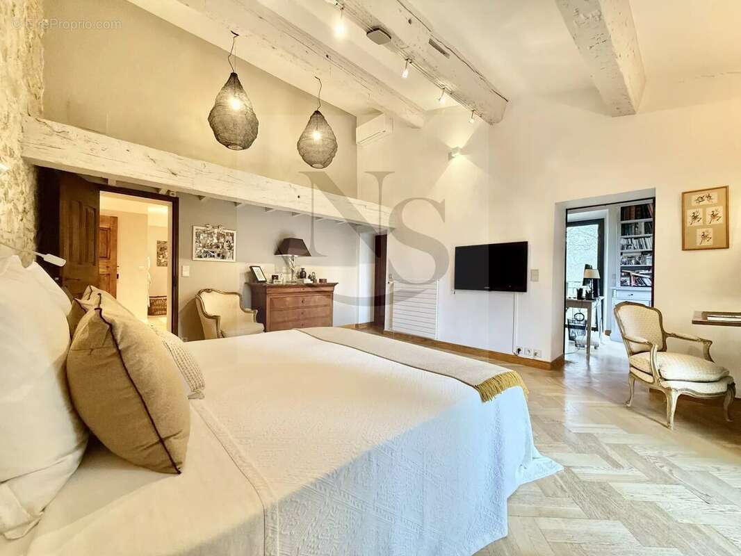 Maison à AIX-EN-PROVENCE