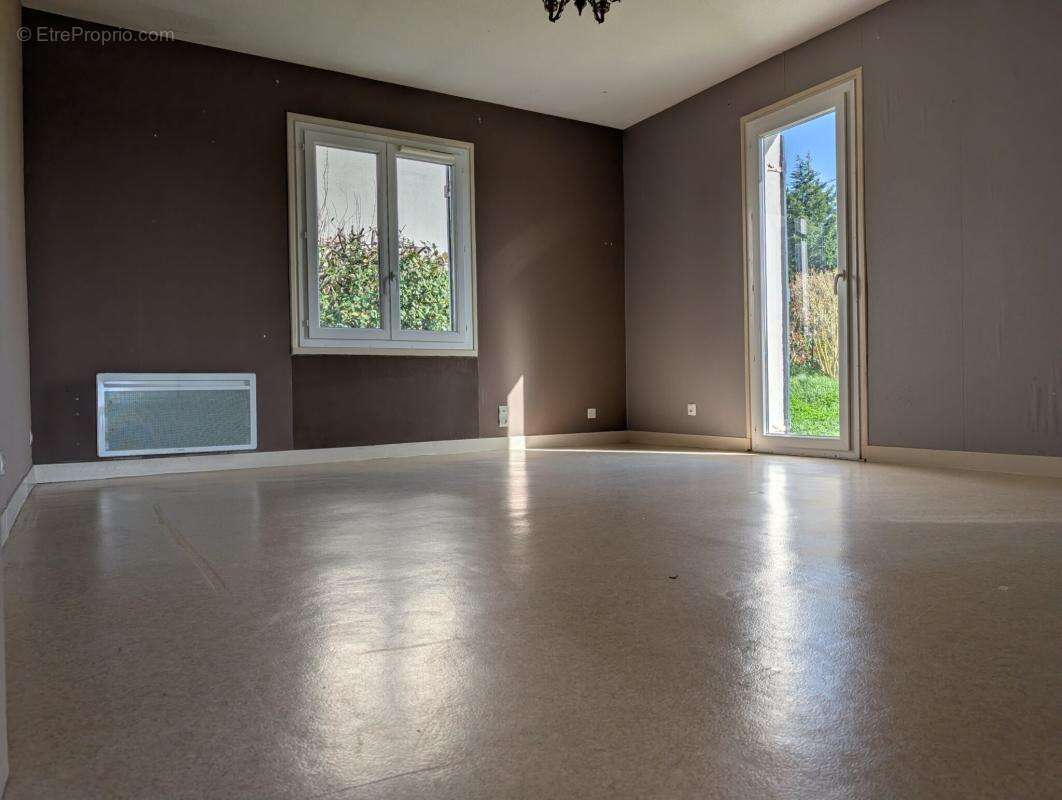 Maison 73 m² à Treban  - photo 3
