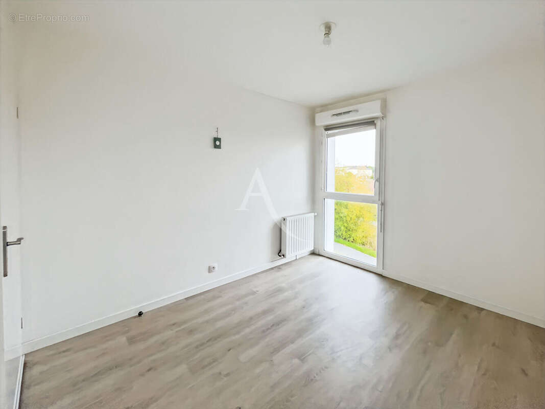 Appartement à GUIGNES