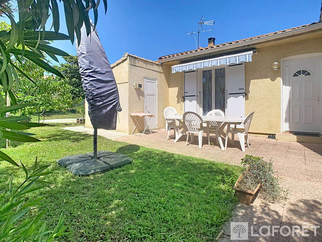 Maison à LA FARE-LES-OLIVIERS