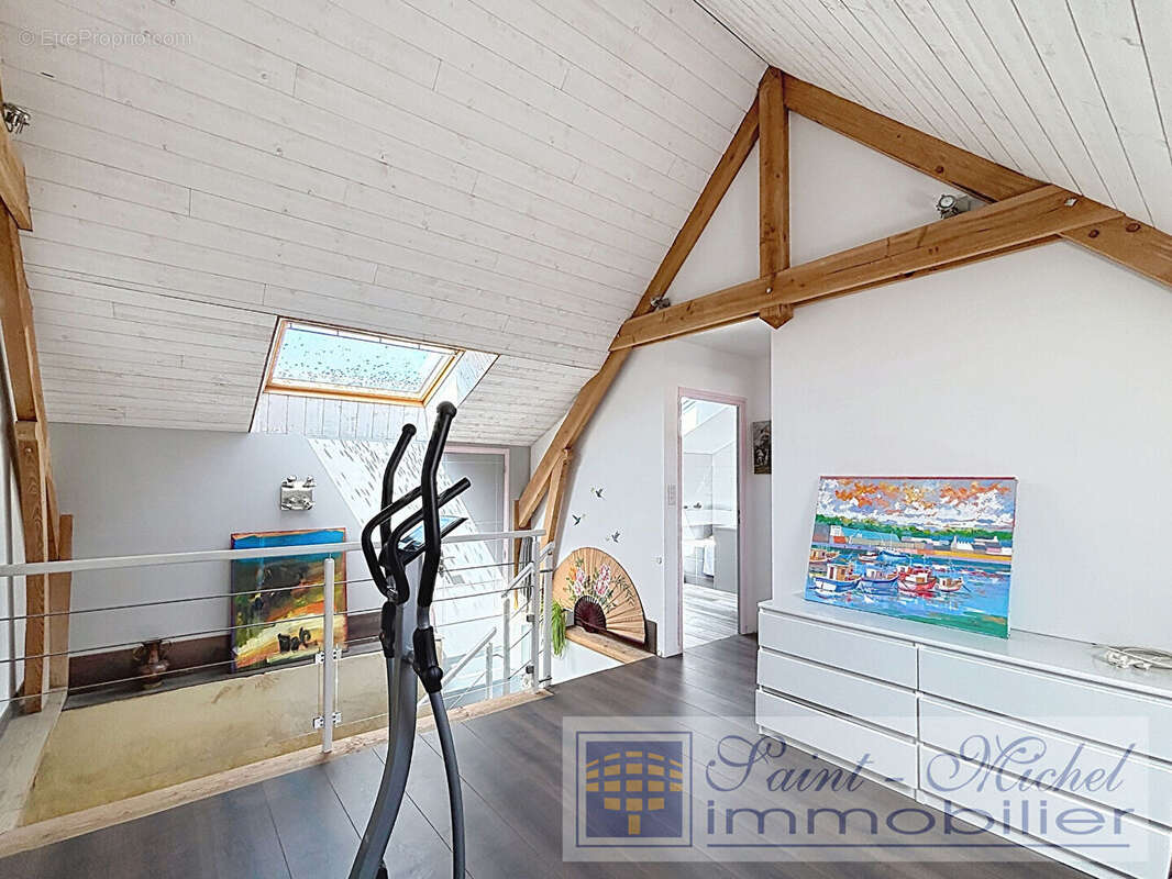 Locunolé, maison en pierres avec de très beaux volumes - photo 12