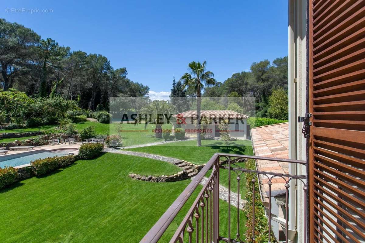 Maison à MOUANS-SARTOUX