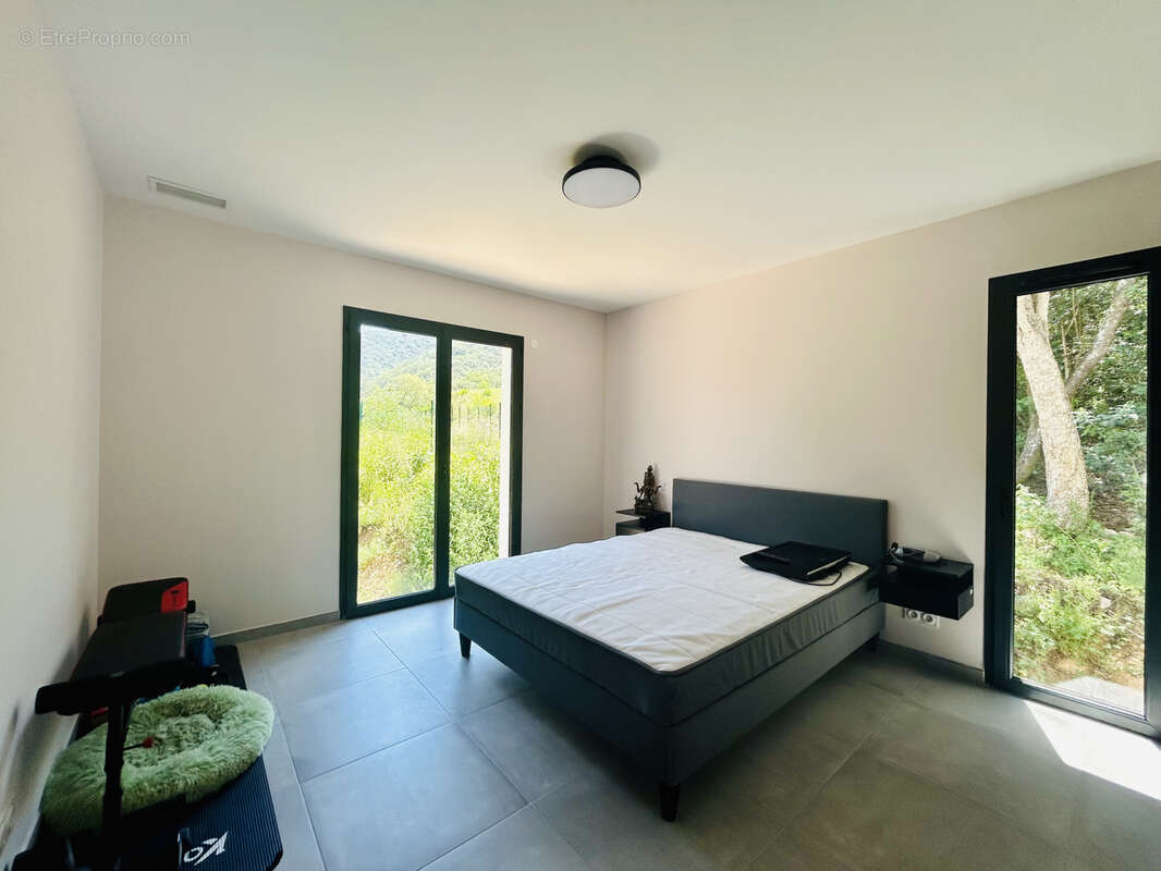 Pyrénées orientales - rare - maison neuve de type f5 avec piscine - photo 14