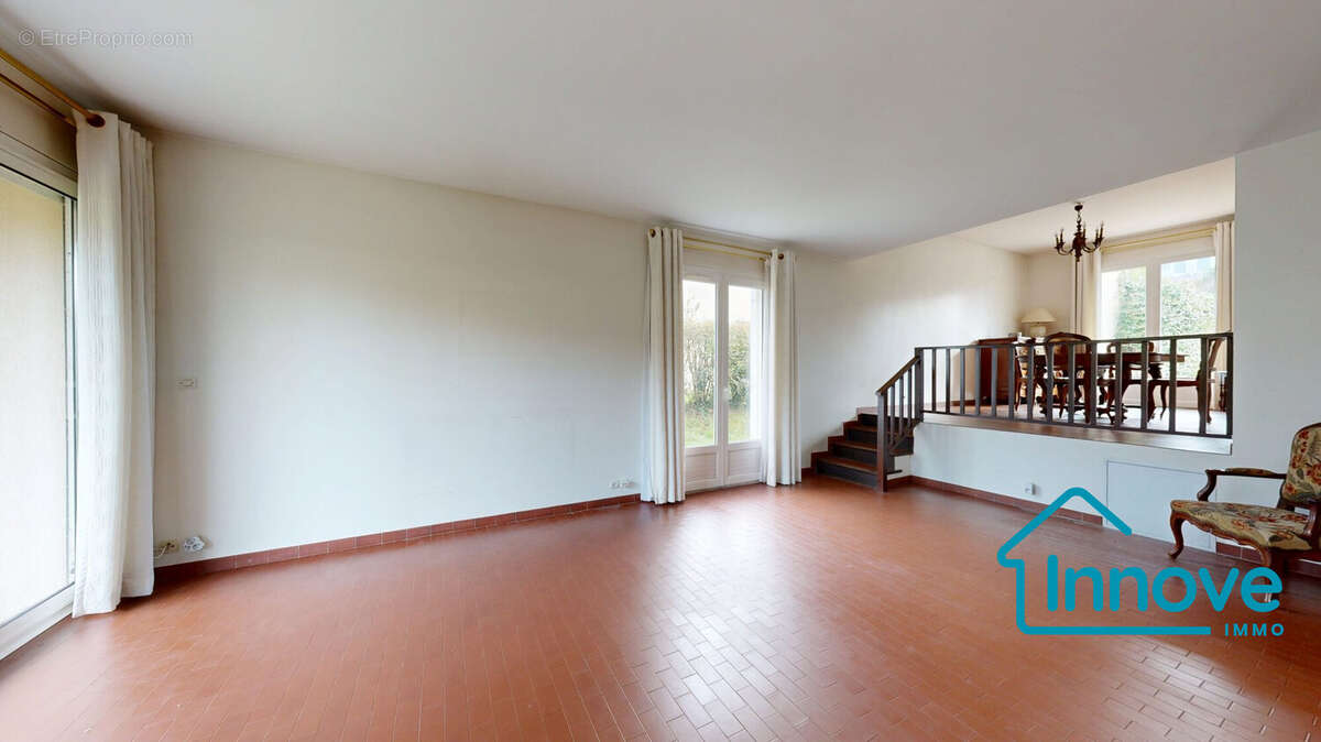 Maison à NOISY-LE-ROI