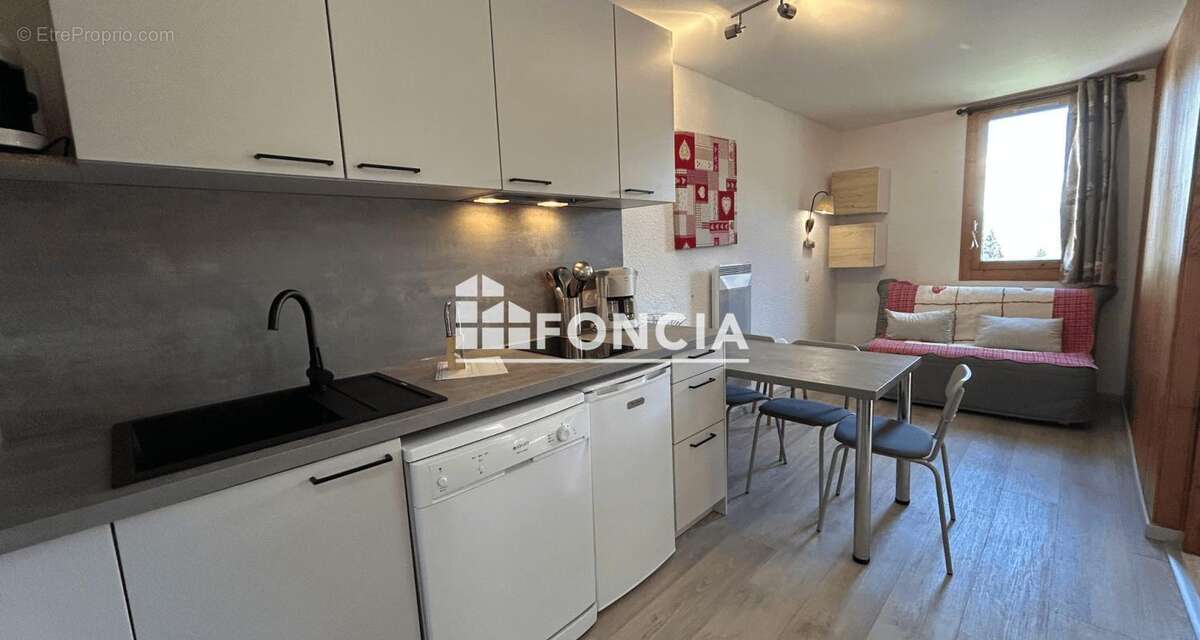 Appartement à LES AVANCHERS-VALMOREL