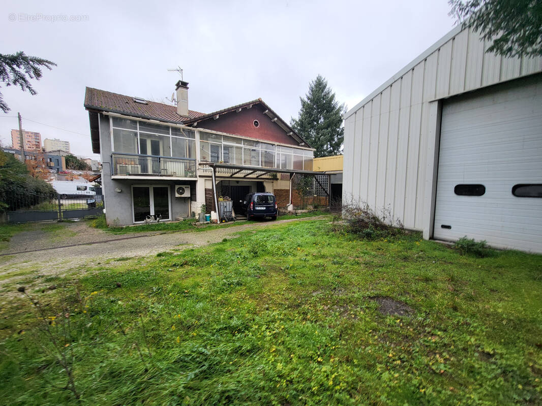 Maison à SAINT-ETIENNE