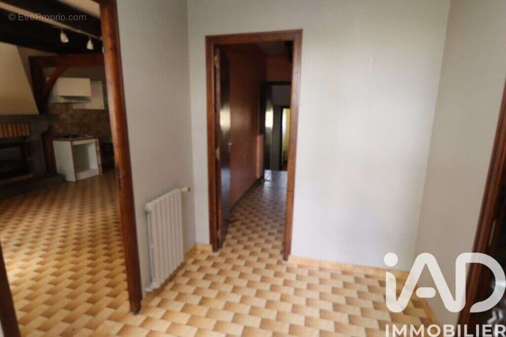 Maison 124 m² à Merillac  - photo 5