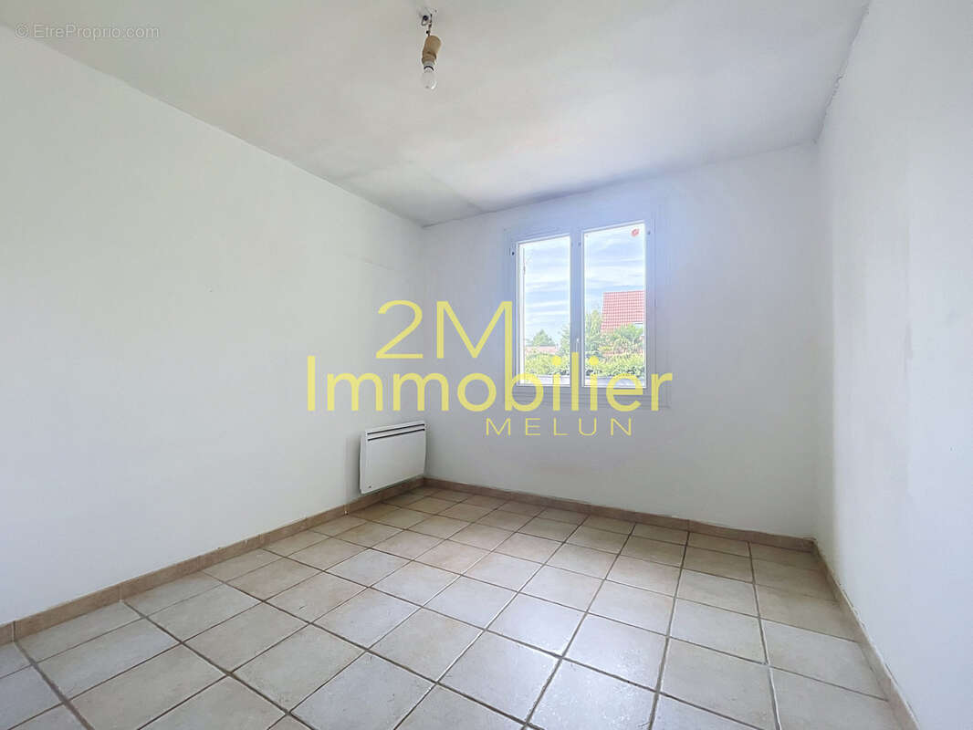 A vendre - maison familiale - photo 5