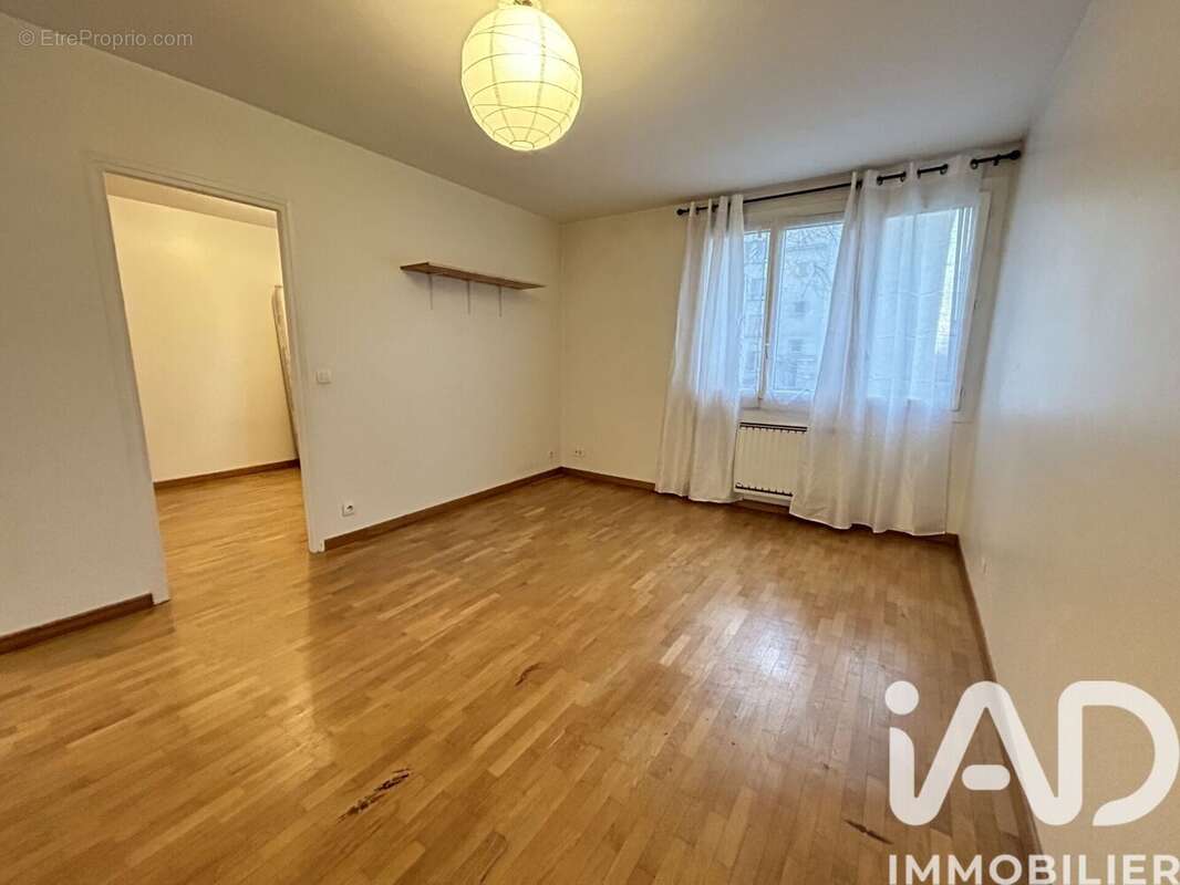 Photo 3 - Appartement à CLICHY-SOUS-BOIS