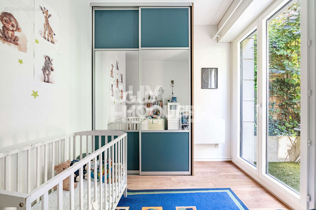 Appartement à ASNIERES-SUR-SEINE