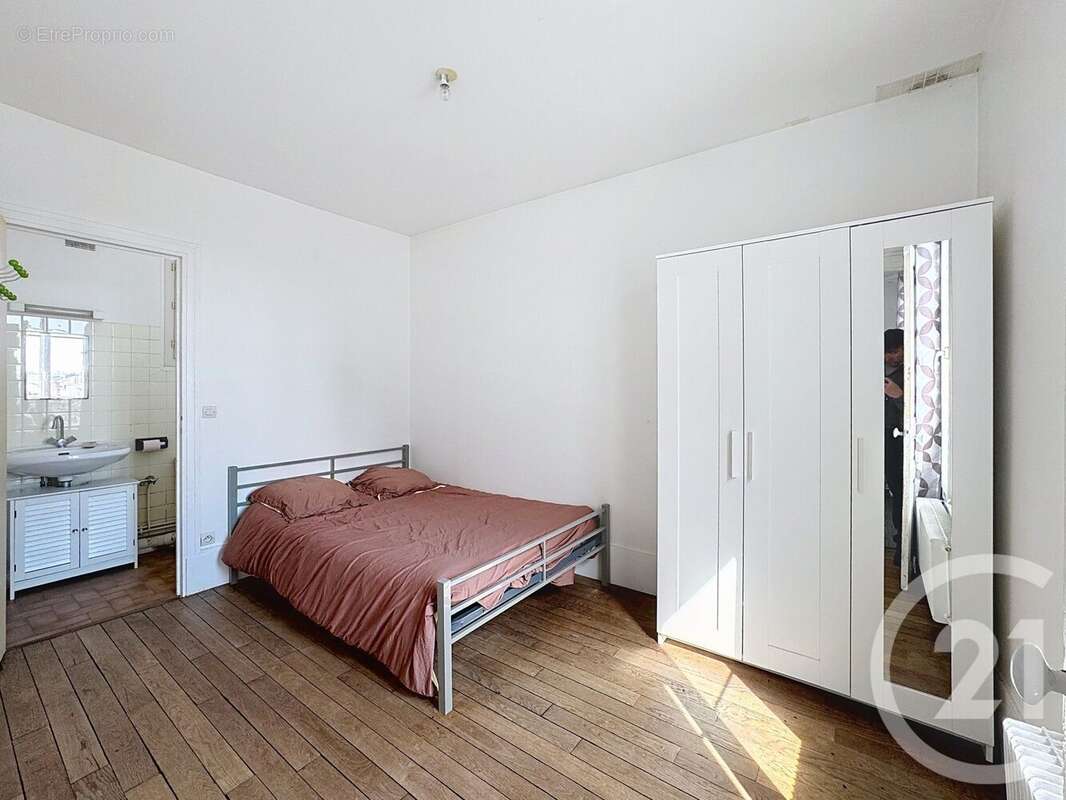 Photo 3 - Appartement à VILLEJUIF