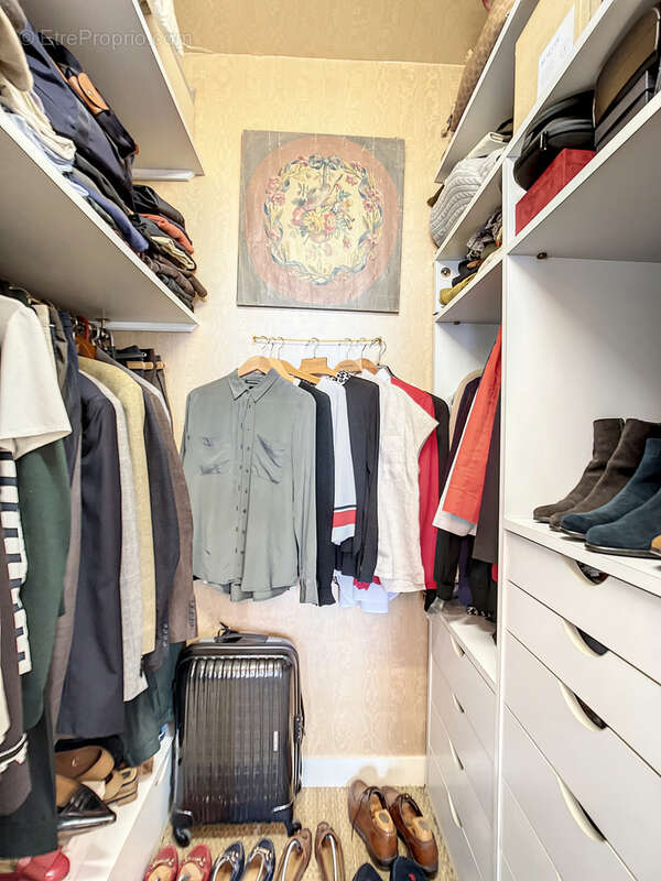 Appartement à RUEIL-MALMAISON