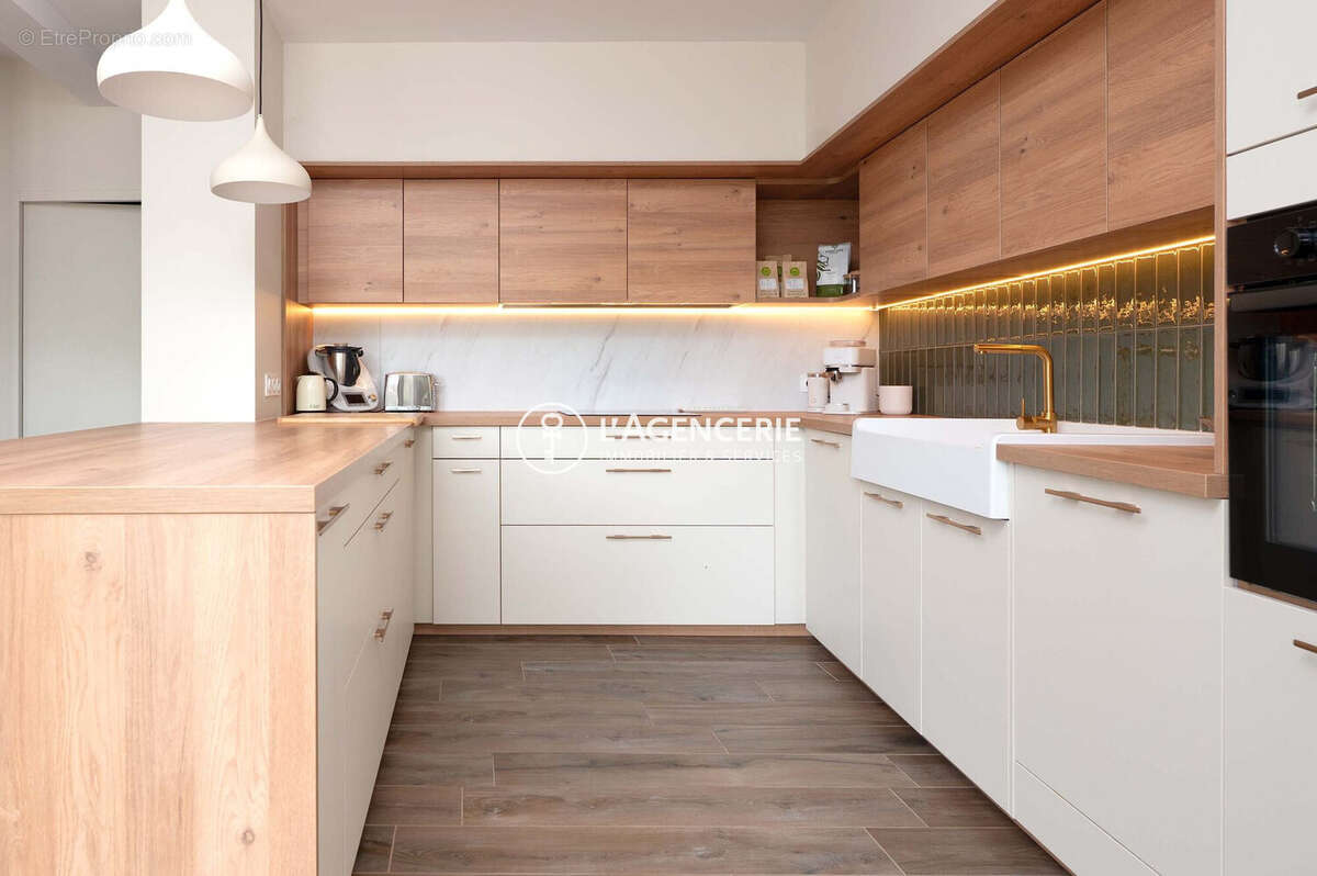 Maison 161 m² à Arthes  - photo 3