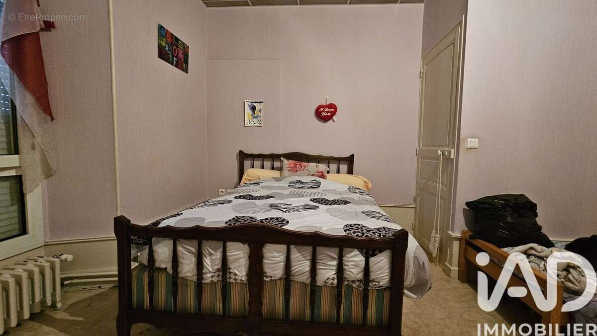 Photo 8 - Appartement à VIC-SUR-CERE