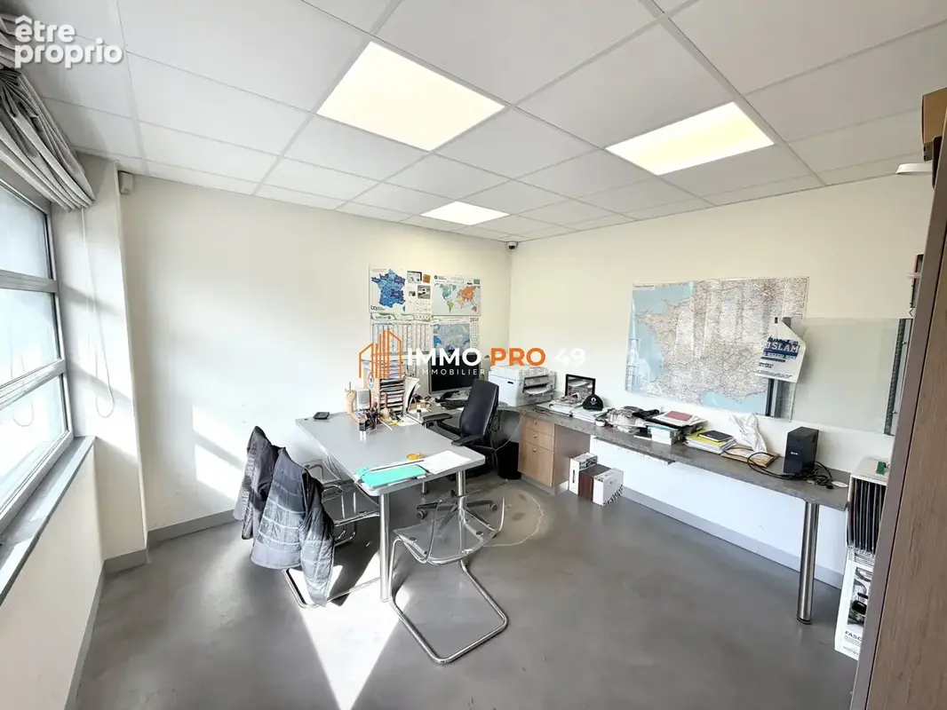 Commerce 400 m² à Tillieres  - photo 3