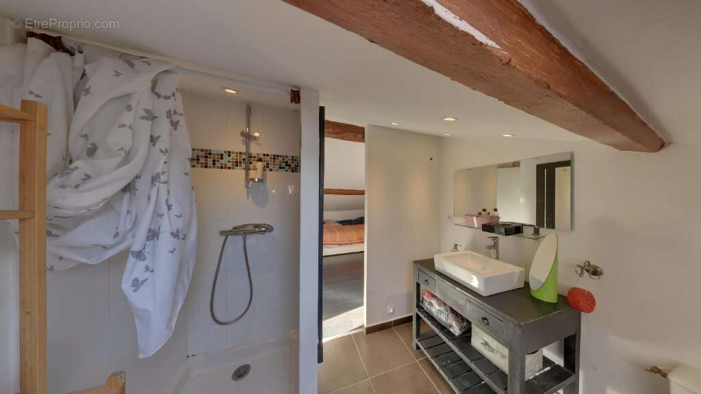 Appartement à CALUIRE-ET-CUIRE