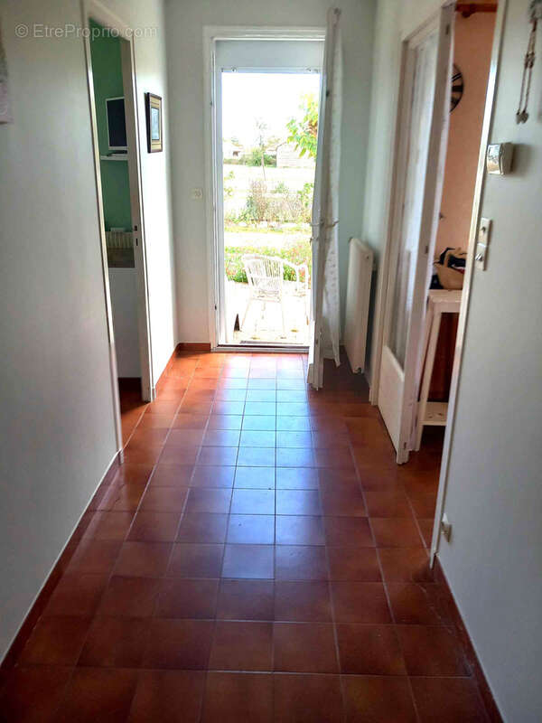 Maison à COUTRAS