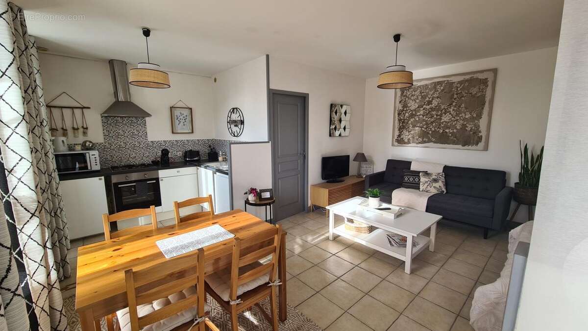 Maison à BAYON-SUR-GIRONDE