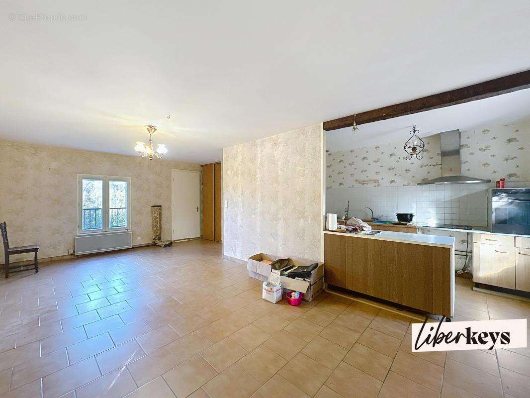 Maison à SIORAC-DE-RIBERAC