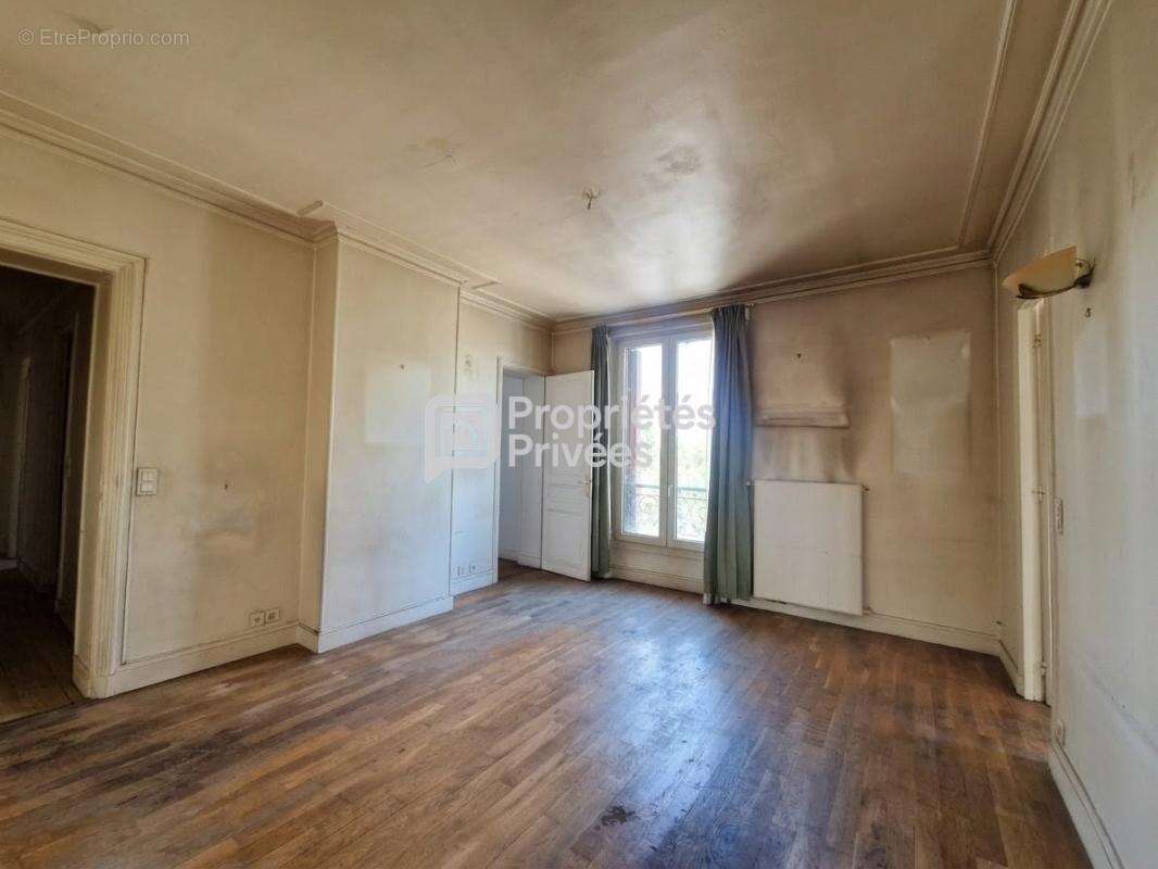Appartement à MONTROUGE