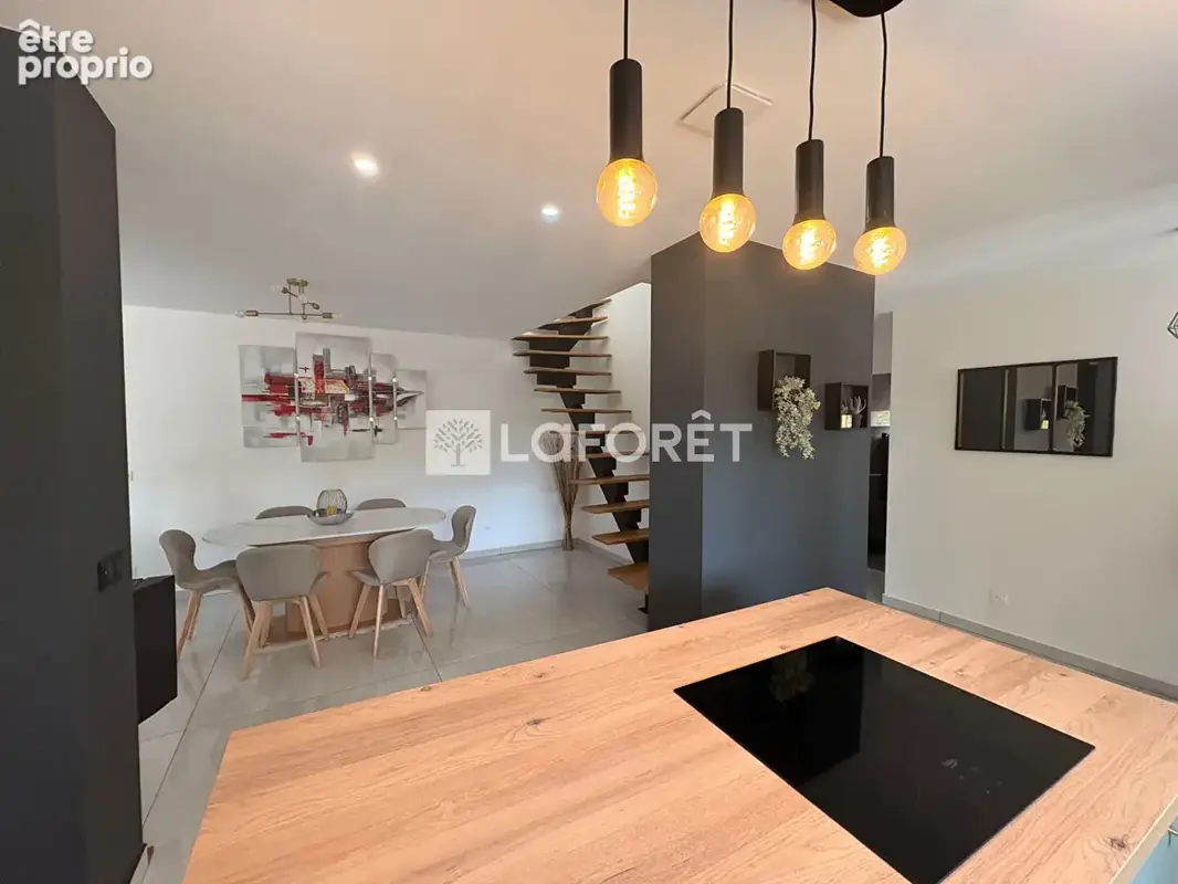 Maison Tessancourt Sur Aubette 7 pièce(s) 162 m2 - photo 2