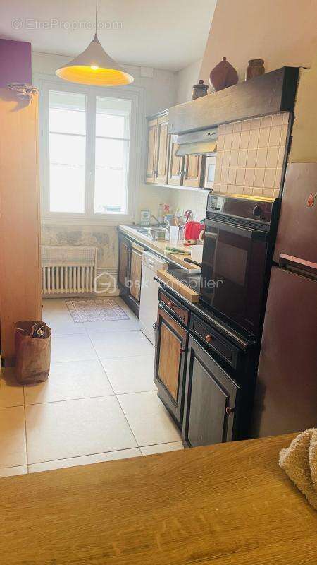 T 5 de 98 m2 a cote de la Gare - photo 8